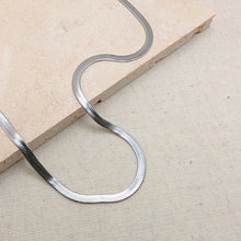 Load image into Gallery viewer, Snake Snake Chain