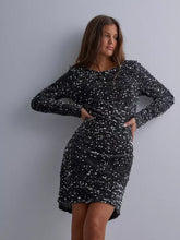 Load image into Gallery viewer, Long sleeve Sequin Dress