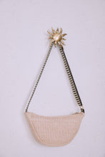 Load image into Gallery viewer, Woven Chest bag