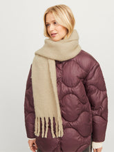 Load image into Gallery viewer, Leslie Scarf