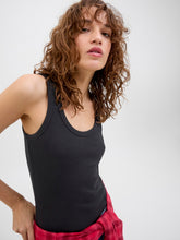 Load image into Gallery viewer, Scoop Neck Ribbed Vest