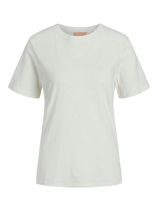 Linen T-shirt.