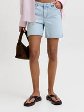 Load image into Gallery viewer, Loose Denim Shorts