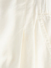 Load image into Gallery viewer, Linen Cream Shorts
