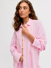 Load image into Gallery viewer, Pinstripe Linen shirt