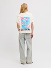 Load image into Gallery viewer, Wildflower Loose T-shirt