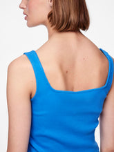 Load image into Gallery viewer, Scoop Neck Crop Vest