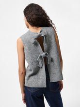 Load image into Gallery viewer, Grey Knitted Bow Vest