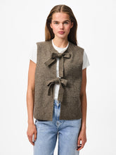 Load image into Gallery viewer, Morel Knitted Bow Vest