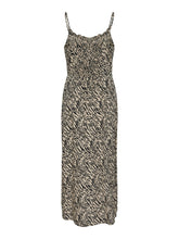 Load image into Gallery viewer, Zebra Nya Slip Maxi