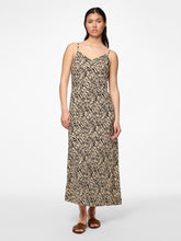 Load image into Gallery viewer, Zebra Nya Slip Maxi