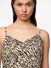 Load image into Gallery viewer, Zebra Nya Slip Maxi