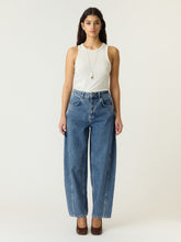 Load image into Gallery viewer, High Waist Barrel Jeans