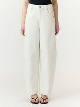 Load image into Gallery viewer, White Barrel Jeans