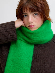 Leslie Scarf