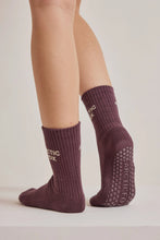 Load image into Gallery viewer, Arctic Fox Brown Grip Socks