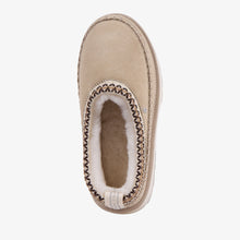 Load image into Gallery viewer, Emu Sand Slip On Sheepskin Mocassins