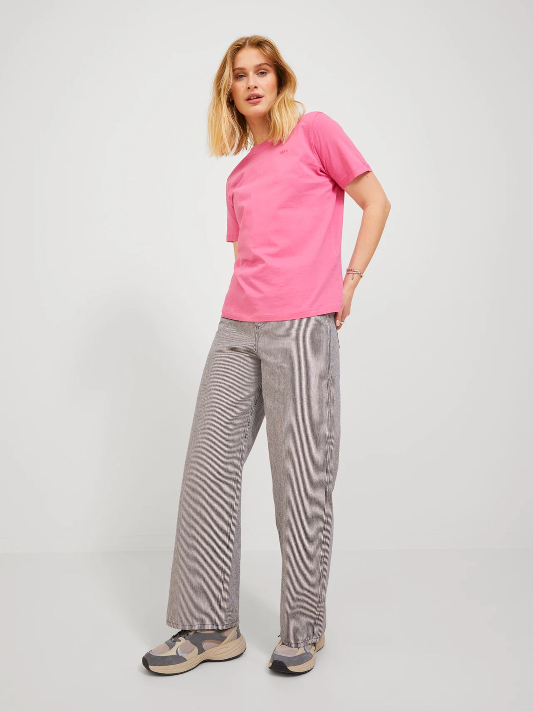 Anna Every Day Tee
