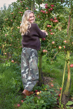 Load image into Gallery viewer, Camo Barrel Leg Pants