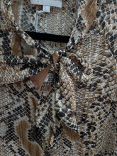 Load image into Gallery viewer, Gold Lurex Snake Blouse