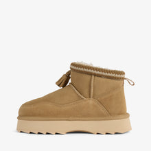 Load image into Gallery viewer, Emu Sheepskin Mim Boots