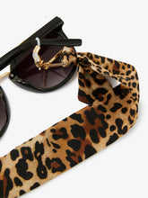 Load image into Gallery viewer, Leopard Glasses Chain