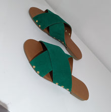 Load image into Gallery viewer, Cross Strap Slip On Sandals