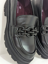 Load image into Gallery viewer, Chunky Loafers