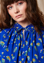 Load image into Gallery viewer, Hibiscus Blouse
