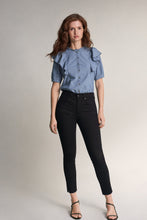 Load image into Gallery viewer, Secret Glamour Capri Push In Jeans